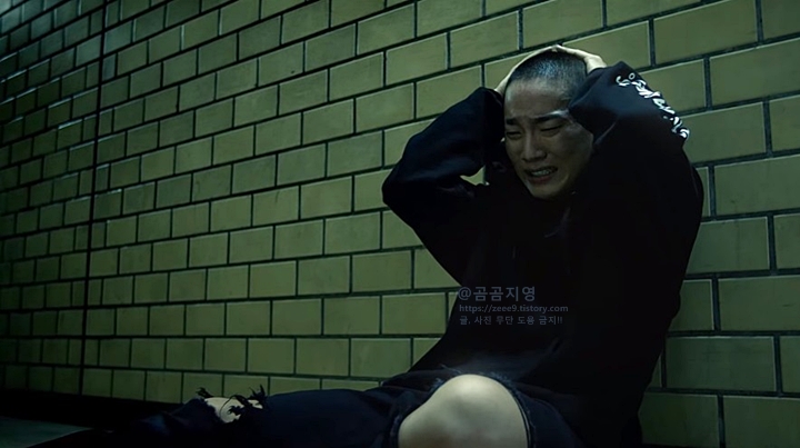  경이로운 소문 지청신 배우 이홍내 프로필