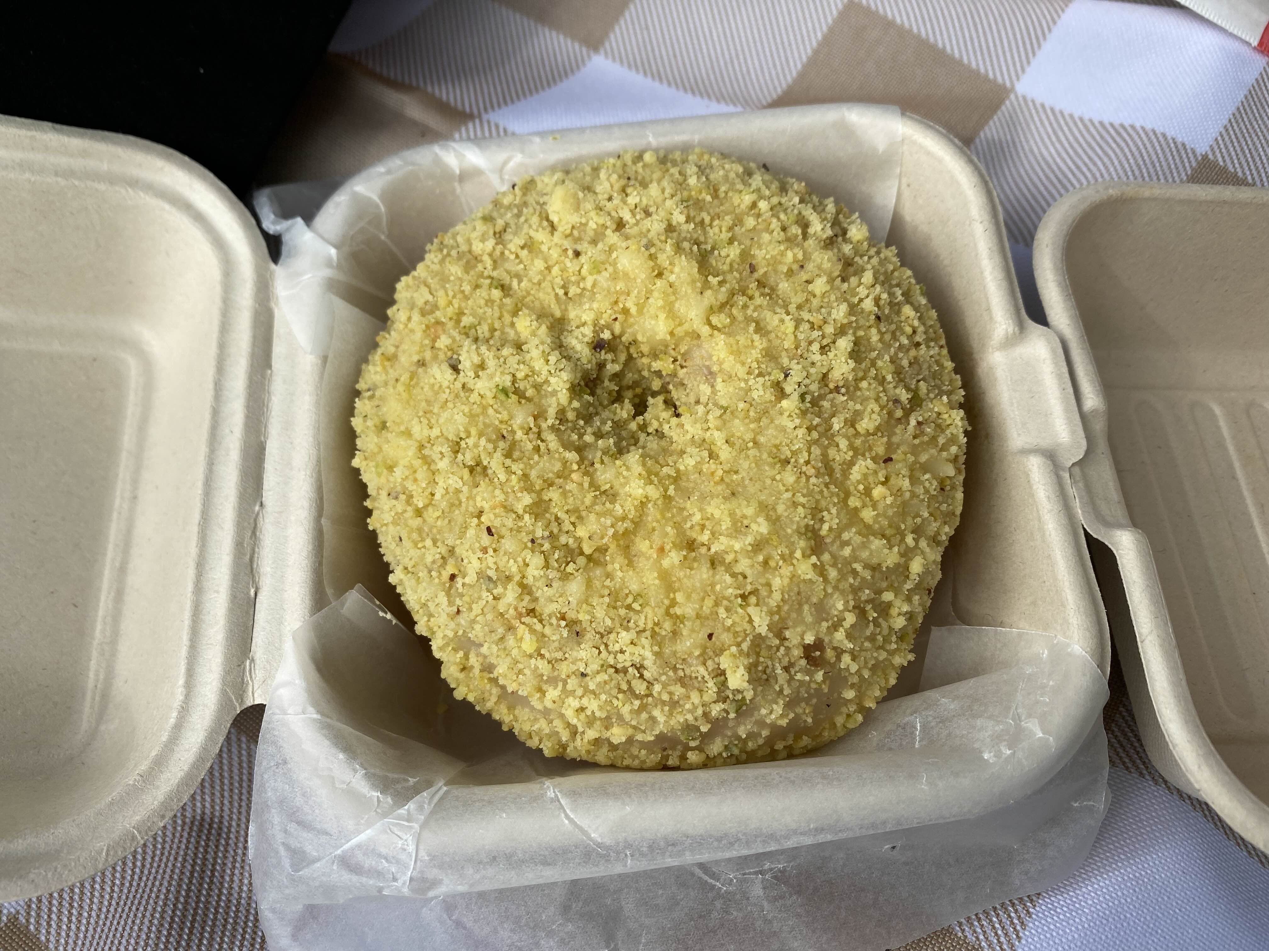 버터 피스타치오