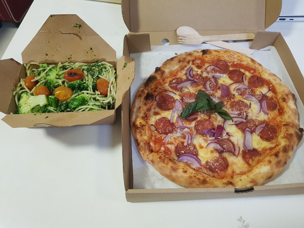 호치민 빈탄군 피자&#44; 파스타 배달 전문점 En&#39;s Kitchen - 파스타 & 피자