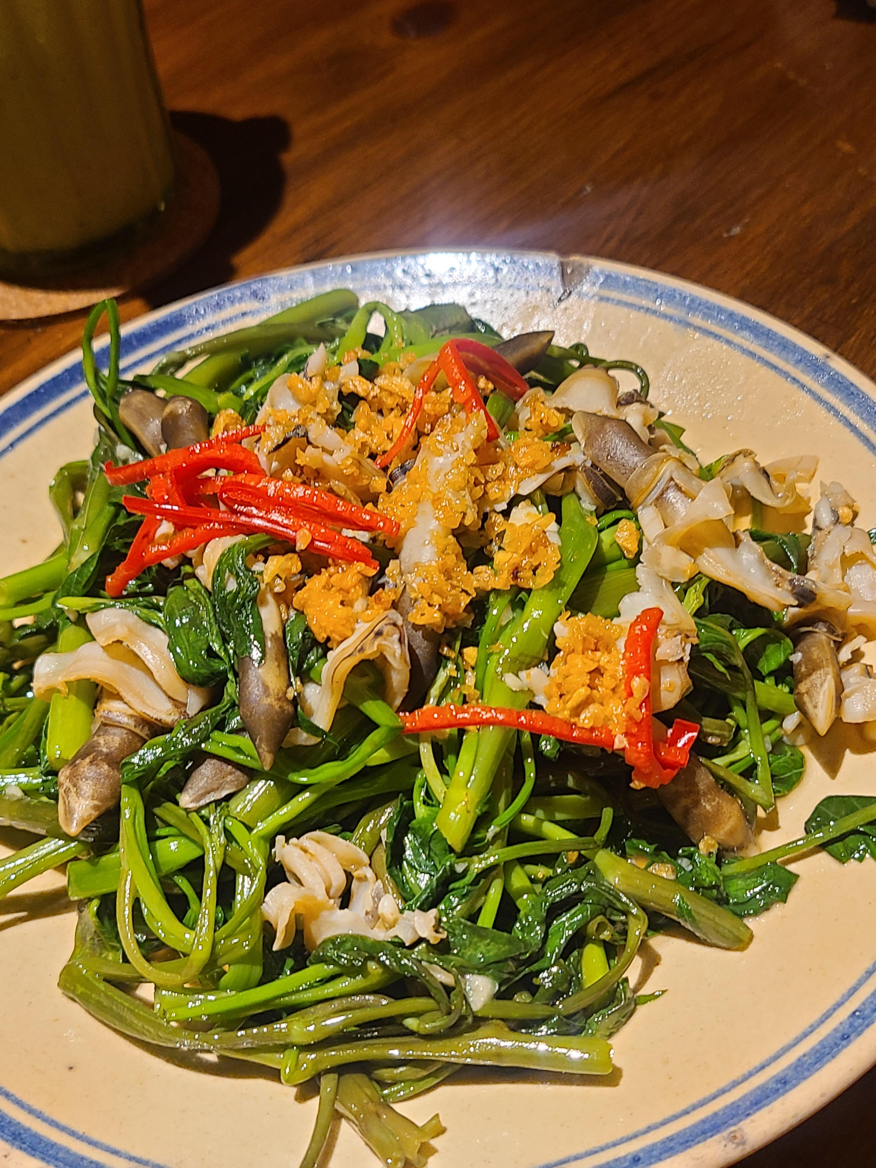 베트남 나트랑 한국인 인기식당 짜오마오 맛조개 모닝글로리2