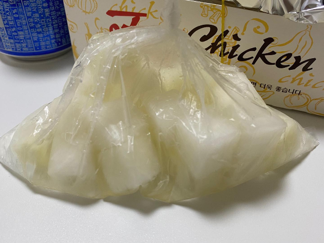 옛날 치킨무