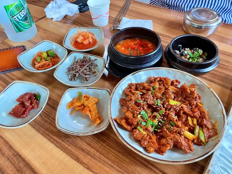 맛있는녀석들 제386회 우렁된장 매운 갈비찜&#44; 고등어&#44; 더덕구이&#44; 제육 쌈밥 맛있는 식당 파주 마장호수 맛집 추천 소개