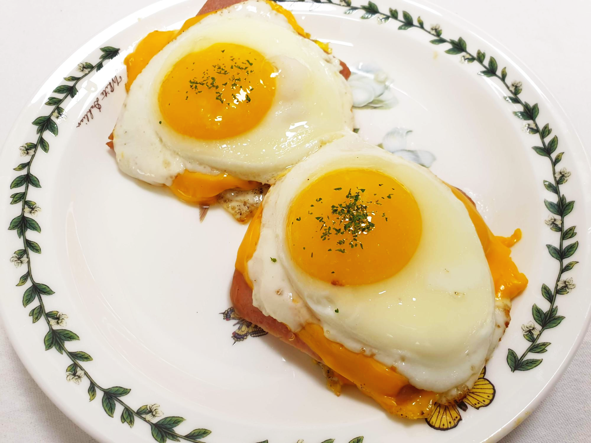  간단한 계란 요리 치즈 스팸 계란후라이 맛있게 만들기