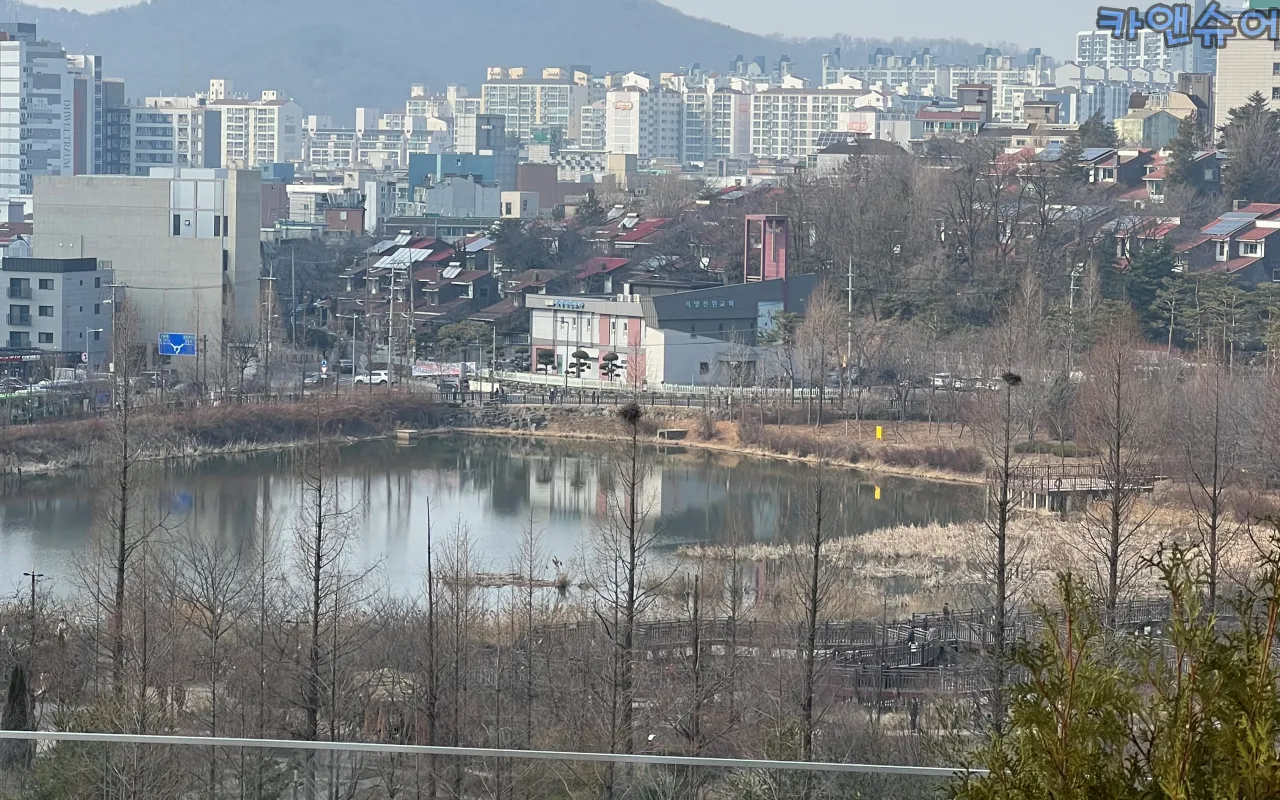 서울-구로구-구로평상-대형카페-외부-전망