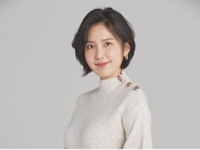 신동미 미소띈사진