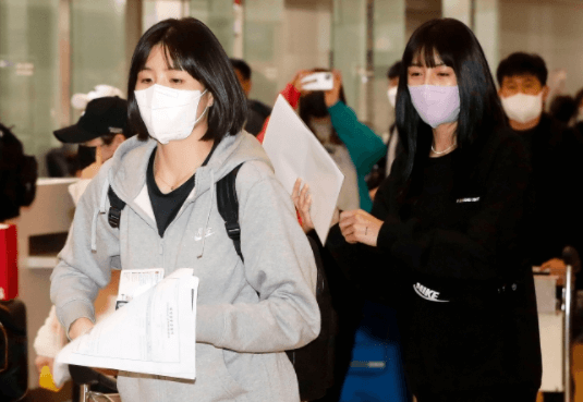  이재영 이다영 불미스러운 출국