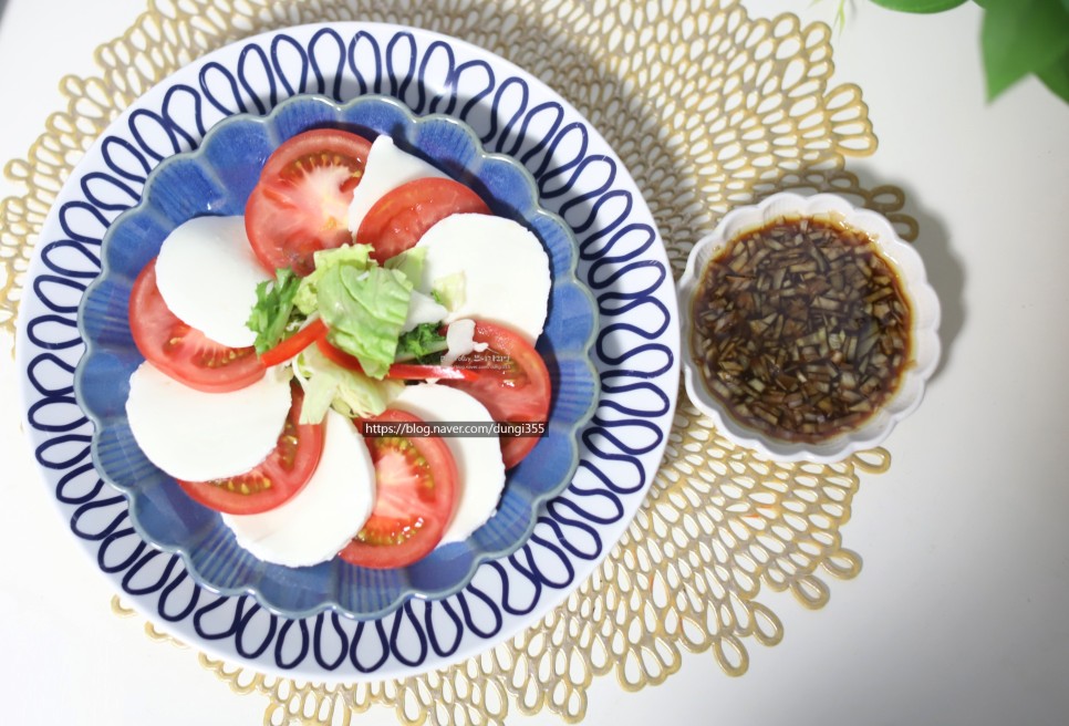 토마토 샐러드 소스 토마토 카프레제 2