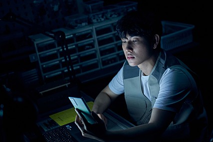 스마트폰을 떨어뜨렸는데 종료정보 넷플릭스