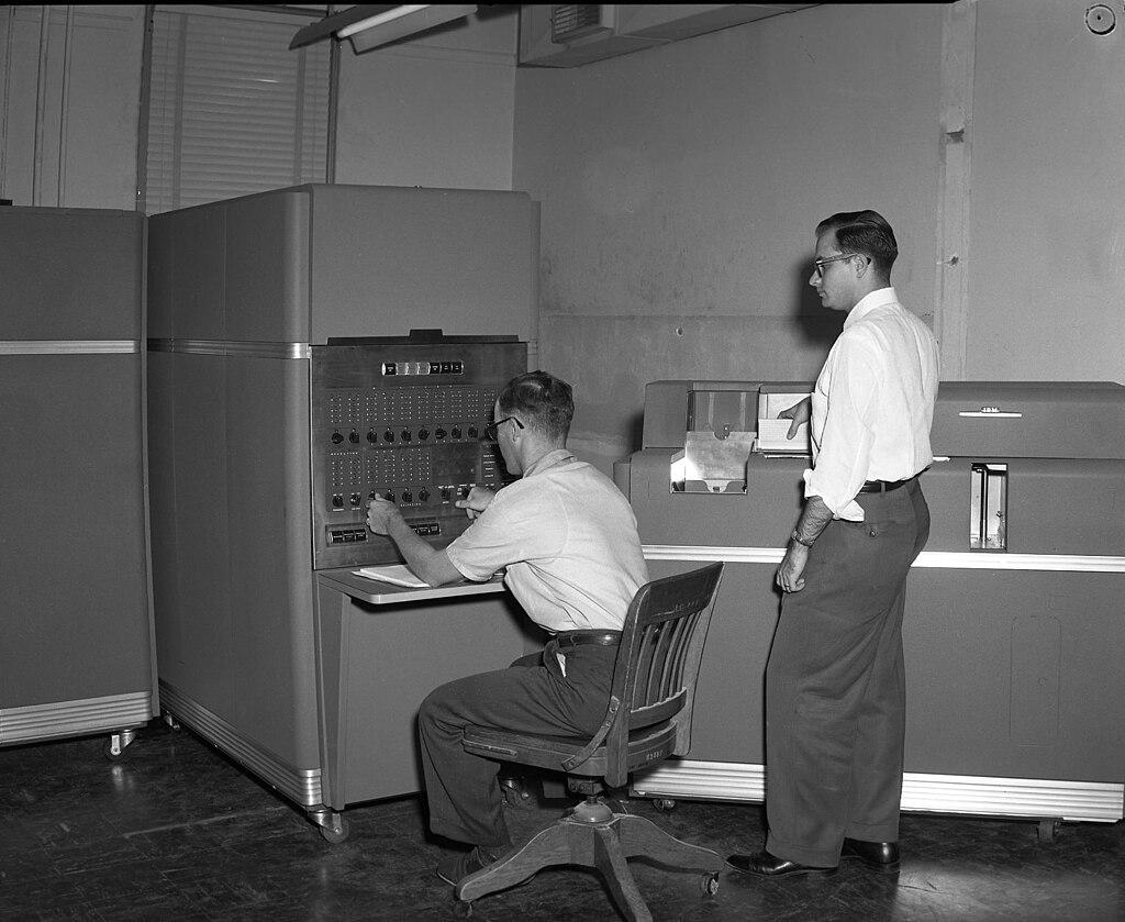 텍사스 A&M 대학교의 IBM 650