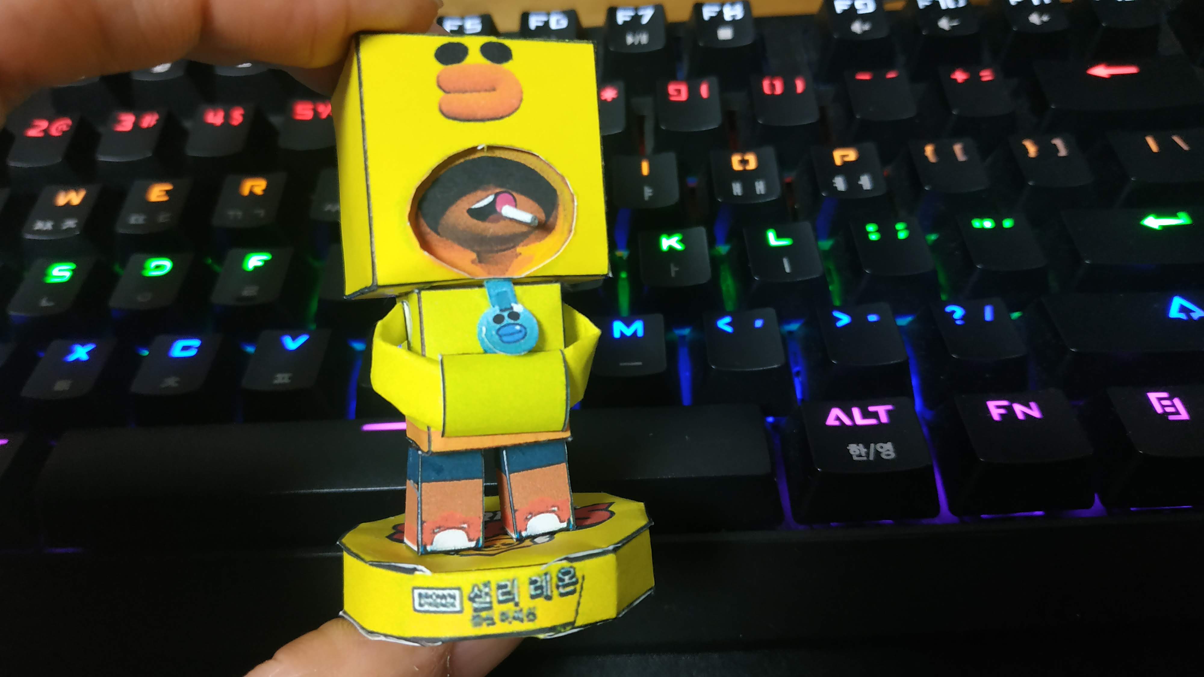  브롤스타즈 전설 캐릭터 레온 종이모형 샐리 레온 도안 / Brawl Stars Sally Leon