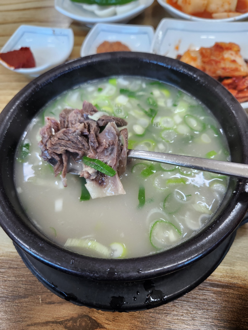  경북 칠곡 : 든든한 점심 한 그릇 '한양곰탕'