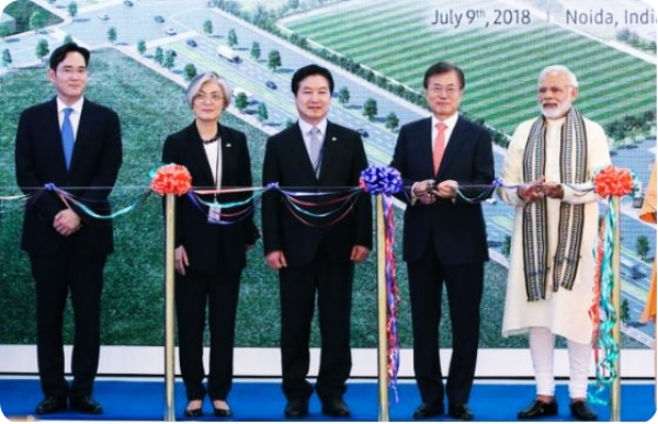  '삼성 디스플레이,스마트폰 공장' 인도로 옮겼다...인도 정부의 선물 보따리!