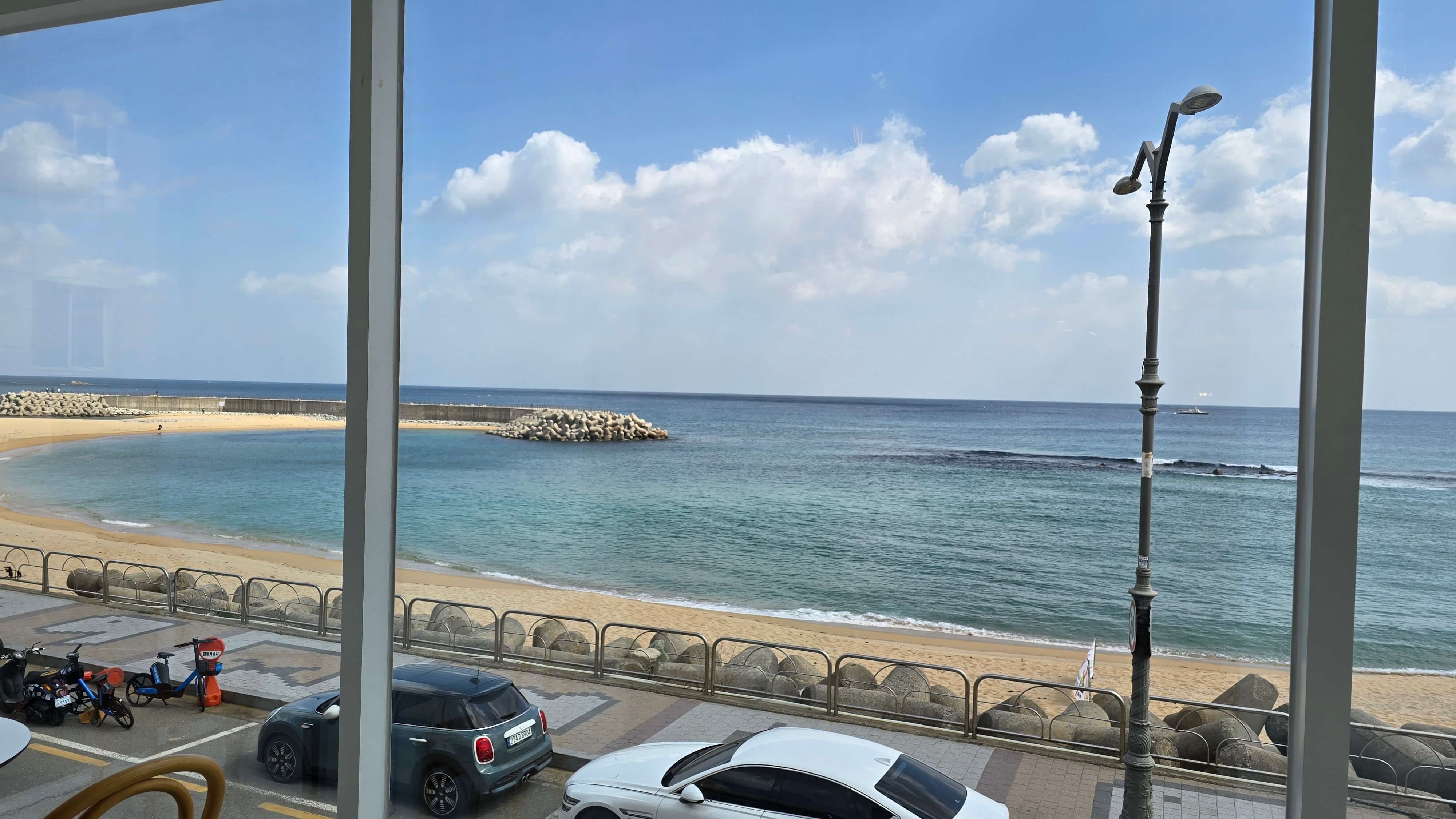 오션뷰 창문