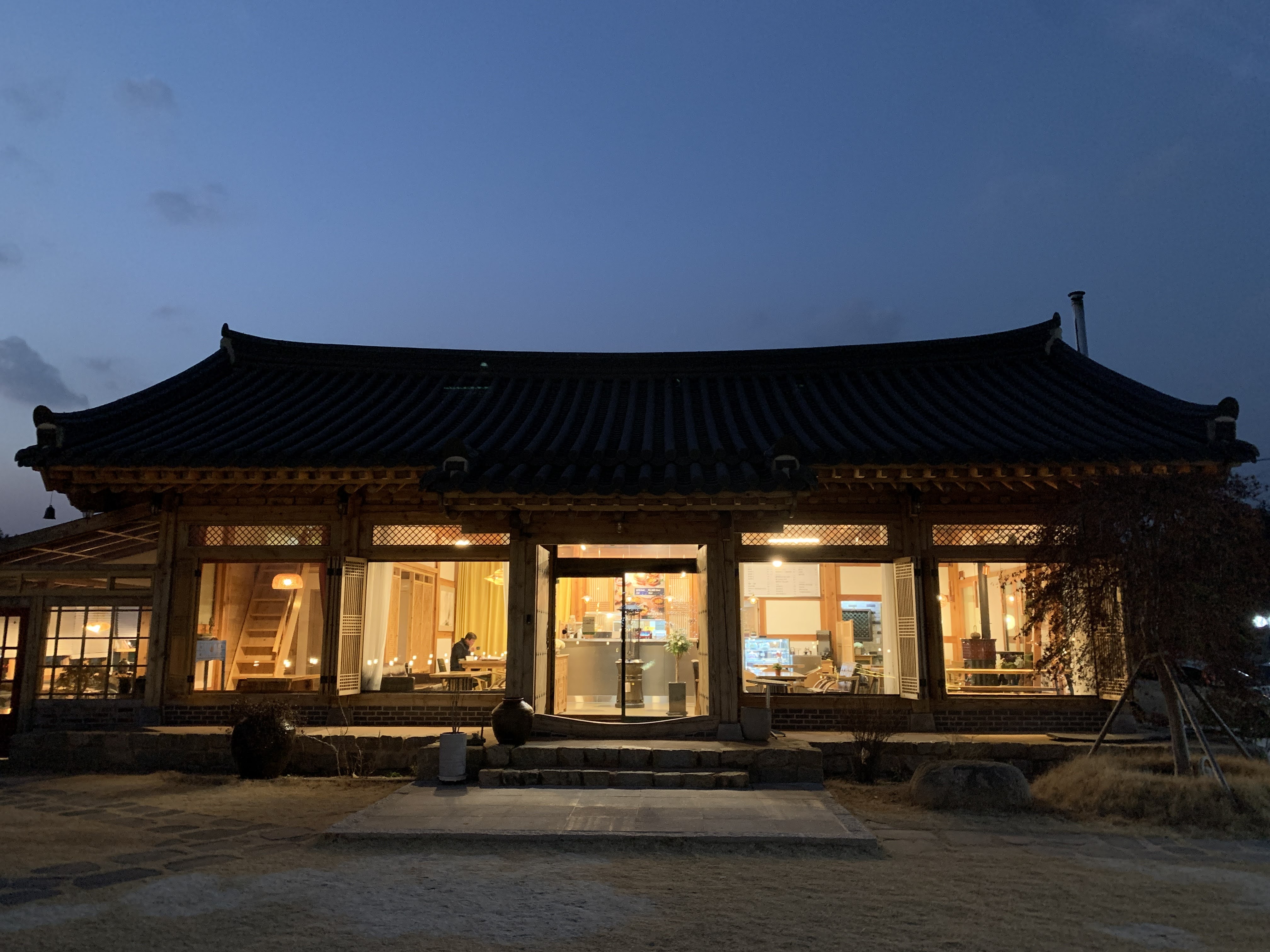  [경주 외동] 한옥 카페, 카페 괘릉