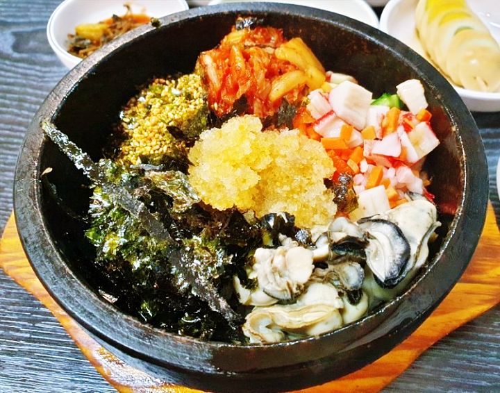  생방송 투데이 서울 종로 광화문역 굴 해장라면 국밥 돌솥 알밥 맛집 식당 위치 어디