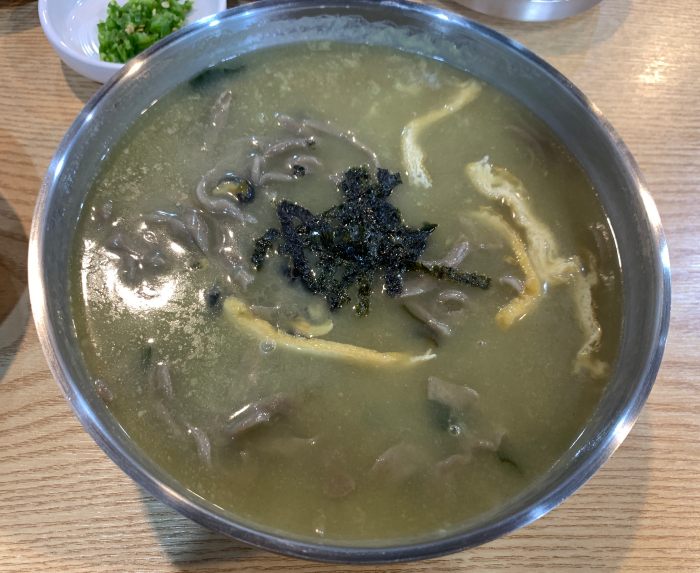  중문 수두리 보말칼국수 솔직후기 (제주 맛집일까?)