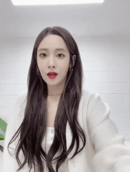  [러블리즈 움짤] 케이 x 진(명은) x 유지애 : 울림 더 라이브 양자택일