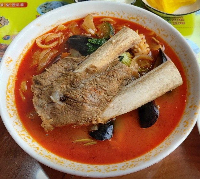 수타손짬뽕 이미지