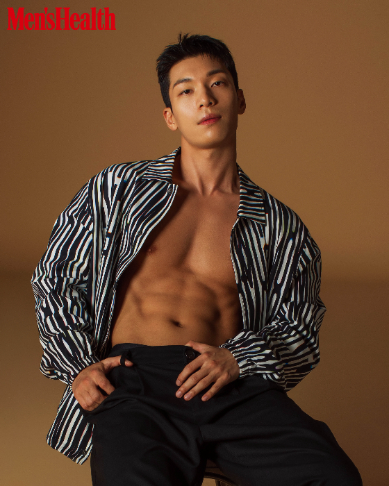  위하준 "'오징어 게임' 속 이정재, 눈빛·걸음걸이 마저 감명" [화보]