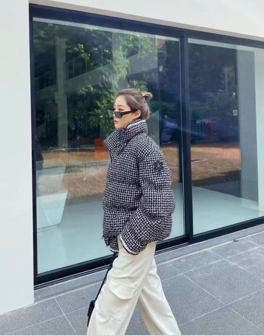  [CHANEL] 샤넬 20FW 트위드 다운 패딩 자켓