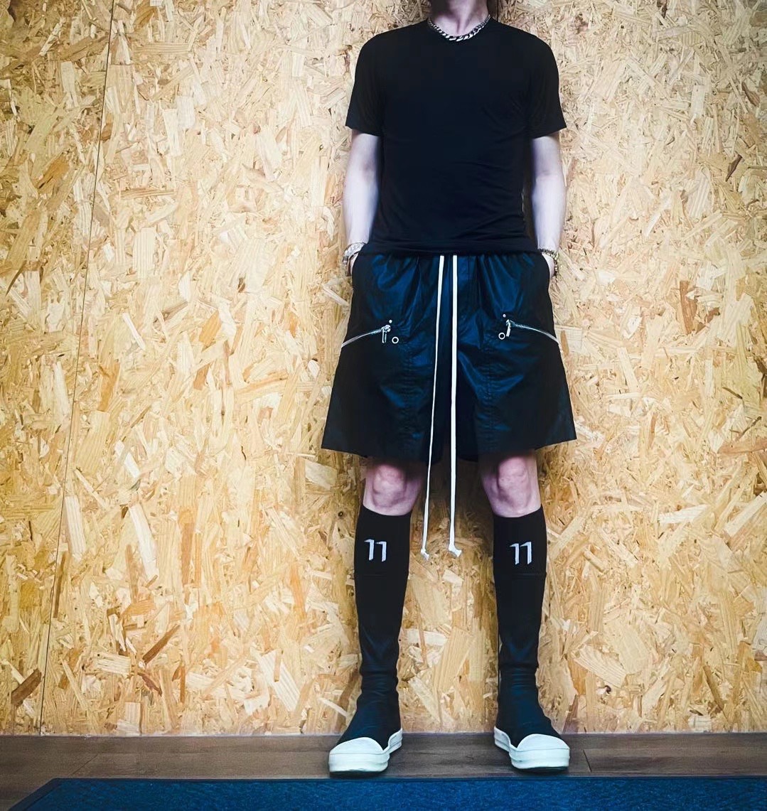  [RICK OWENS] 릭오웬스 지퍼 코팅 팬츠 반바지
