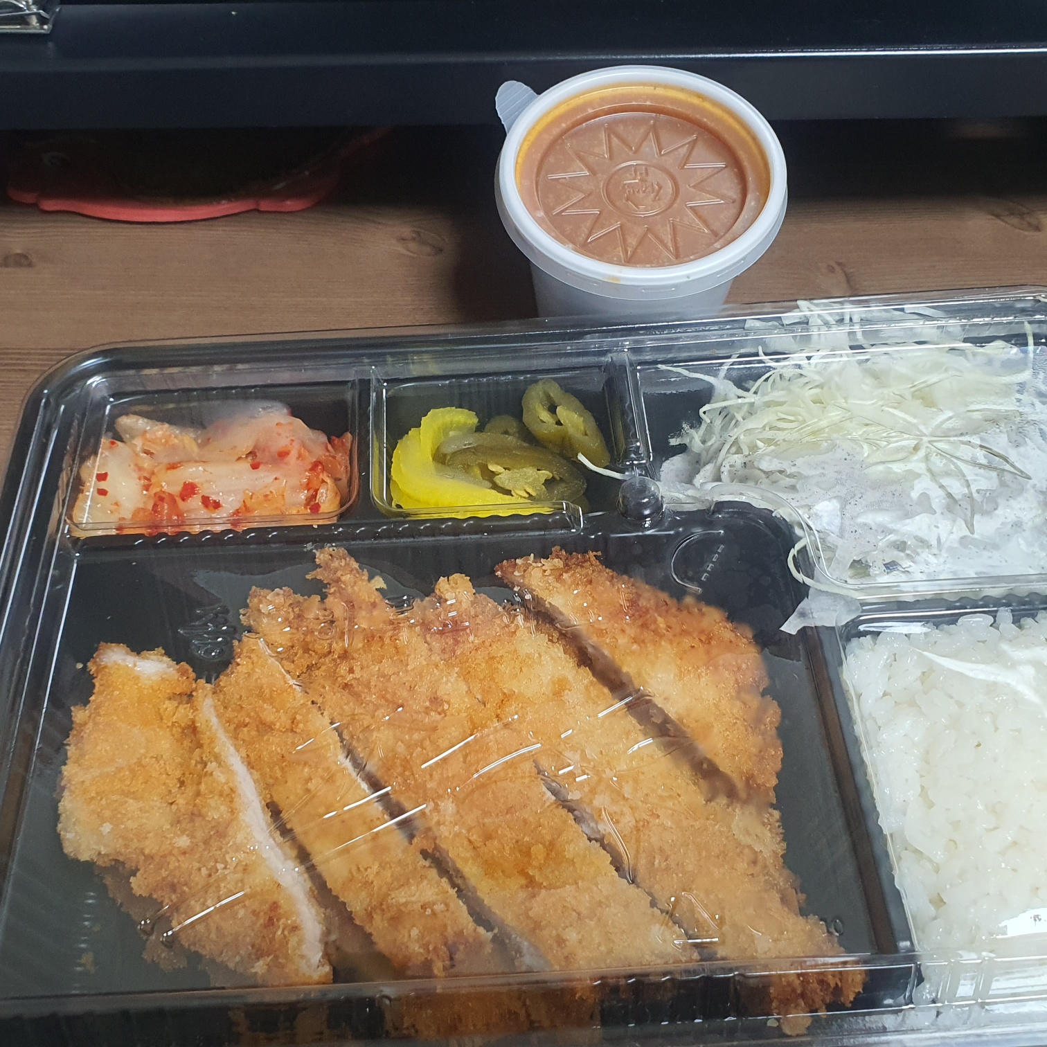  철수네명품돈까스 도시락 리뷰