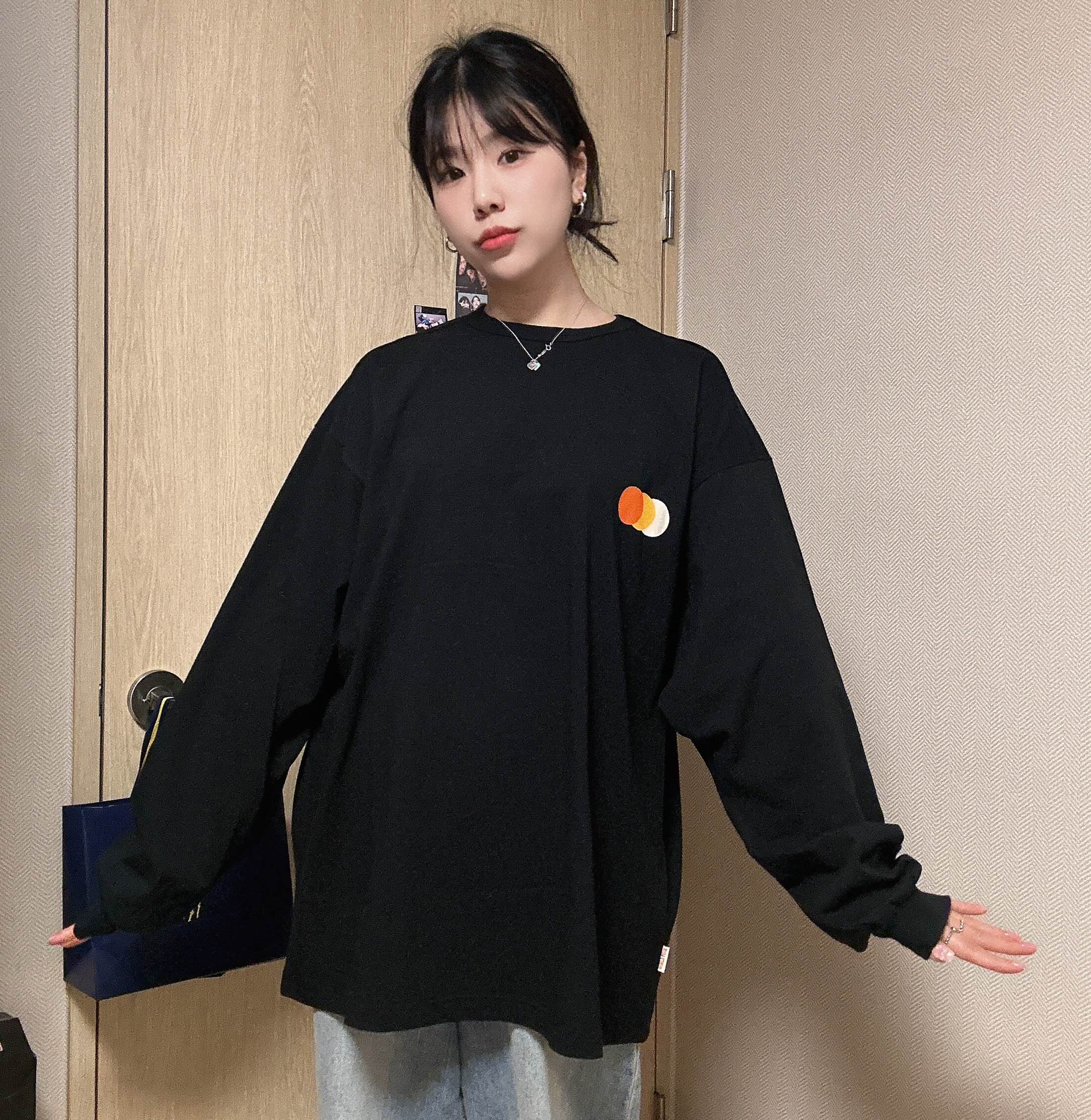 간절기 긴팔티 추천|트루릴리젼 TRC 롱슬리브 블랙, 남녀공용 기본티로 딱! - " Review " 간절기 긴팔티 추천|트루릴리젼 TRC 롱슬리브 블랙, 남녀공용 기본티로 딱! - " Review "