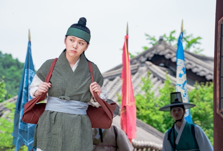 체크인 한양 김지은