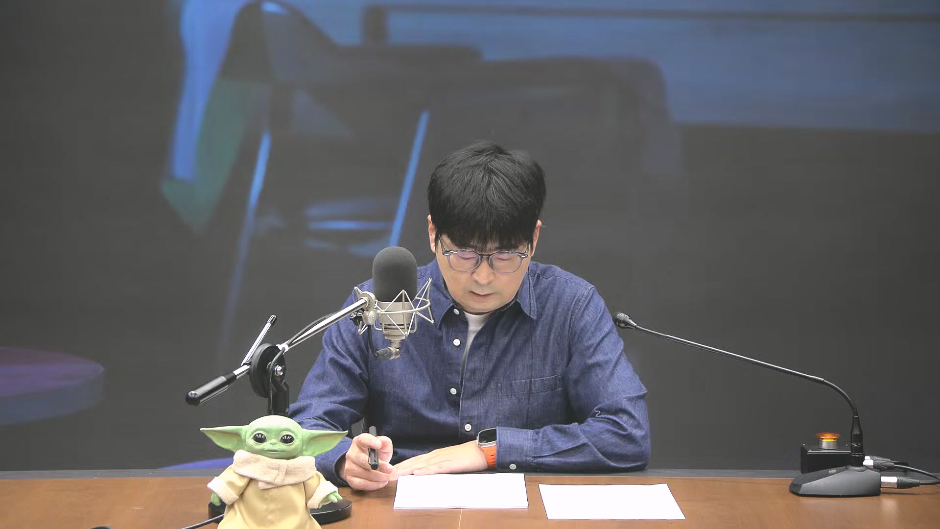 [#탁현민의더뷰티플] 쏟아지는 국무위원들의 증언, 속속 밝혀지는 그날의 진실.. ¦ 2025년 2월 1일 토요일 ¦ 다시 29회 (1080p_30fps_H264-128kbit_AAC).mp4_20250201_164529.921.jpg