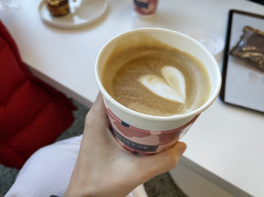 사랑 <느티나무의 > 22