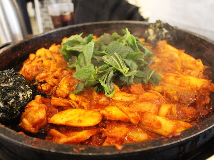 토닭토닭 이미지