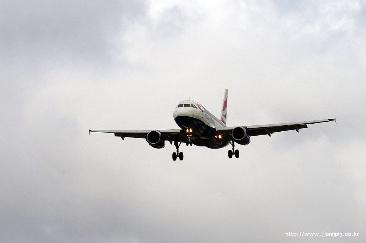 영국 항공 British Airways BA BAW G-EUPT Airbus A319-100 A319 런던 - 히드로 London - Heathrow 런던 England London LHR EGLL