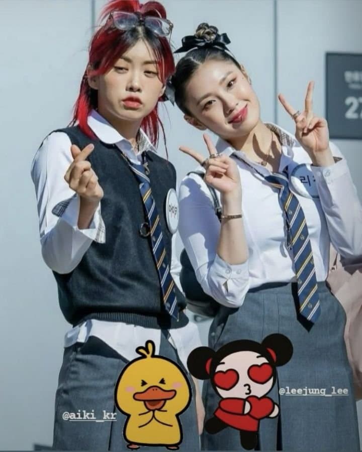  스우파 리더즈, 아는형님 교복 버전 움짤 사진 포토메틱