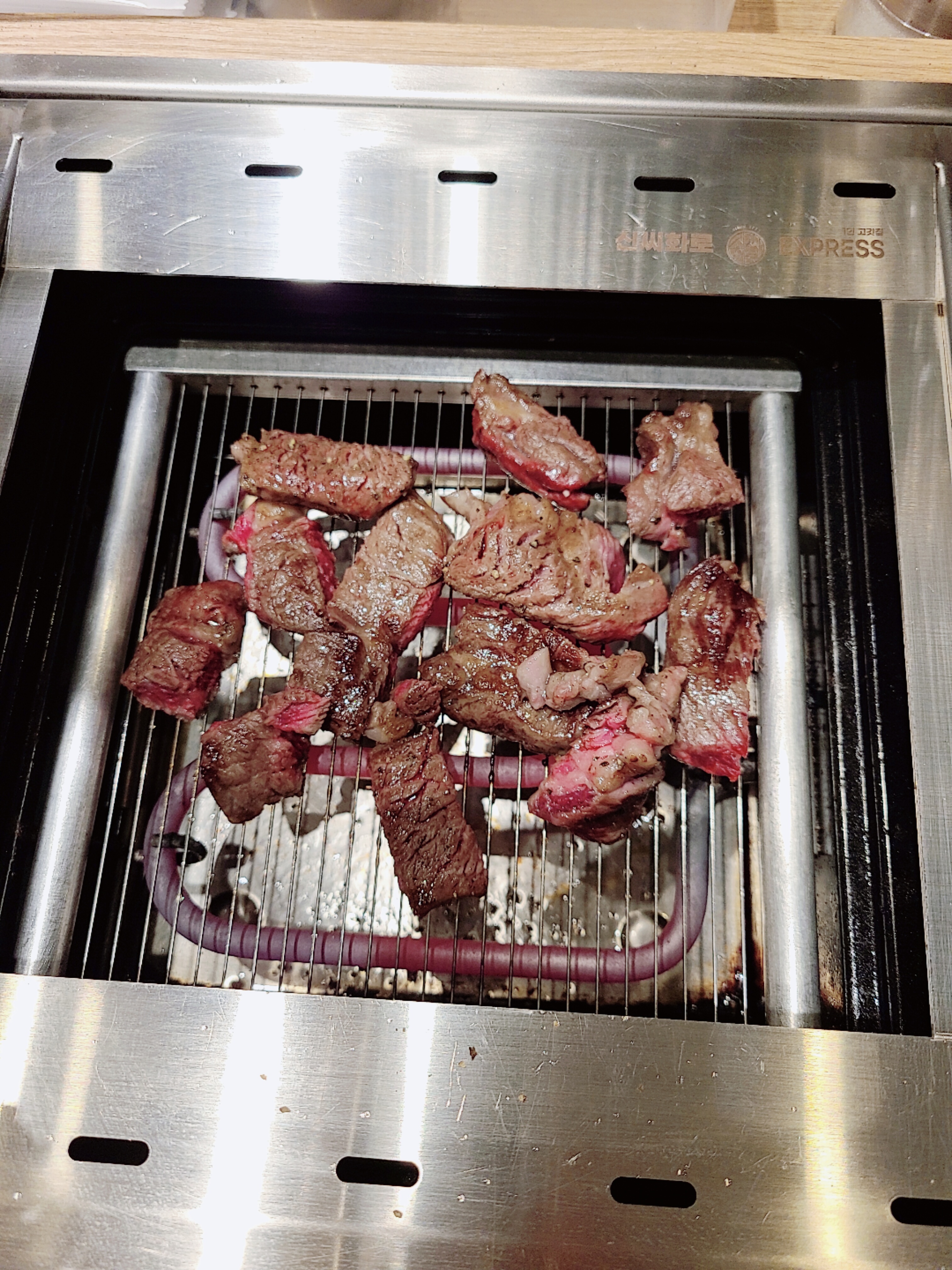  잠실 롯데몰 맛집 행복한 솔로라면 꼭 가봐야 하는 신씨화로!