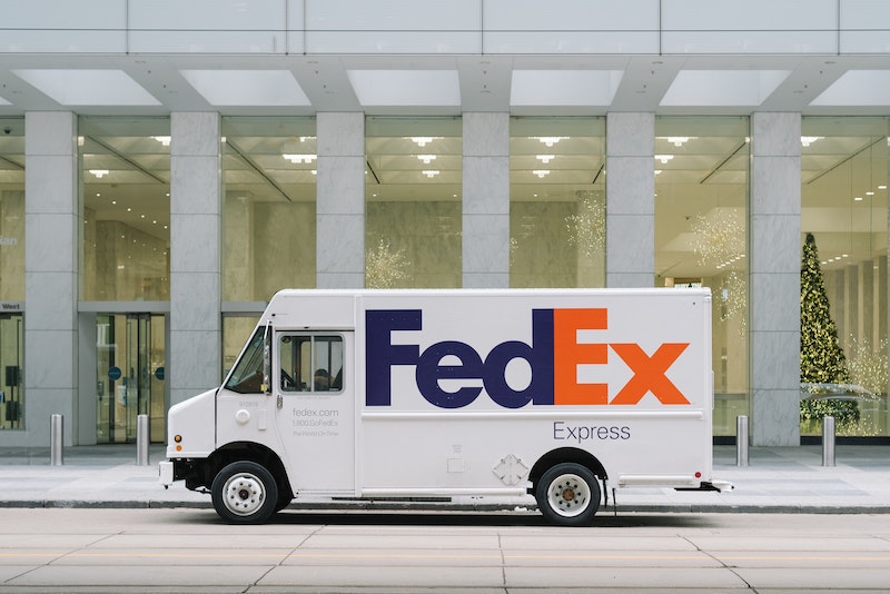 페덱스(Fedex) 주가&#44; 2분기 실적 부진으로 10% 하락