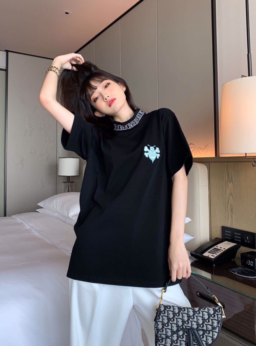  [DIOR x STUSSY] 디올 X 스투시 숀 오버사이즈 반팔 티셔츠 033J630D0554 (2 COLOR)