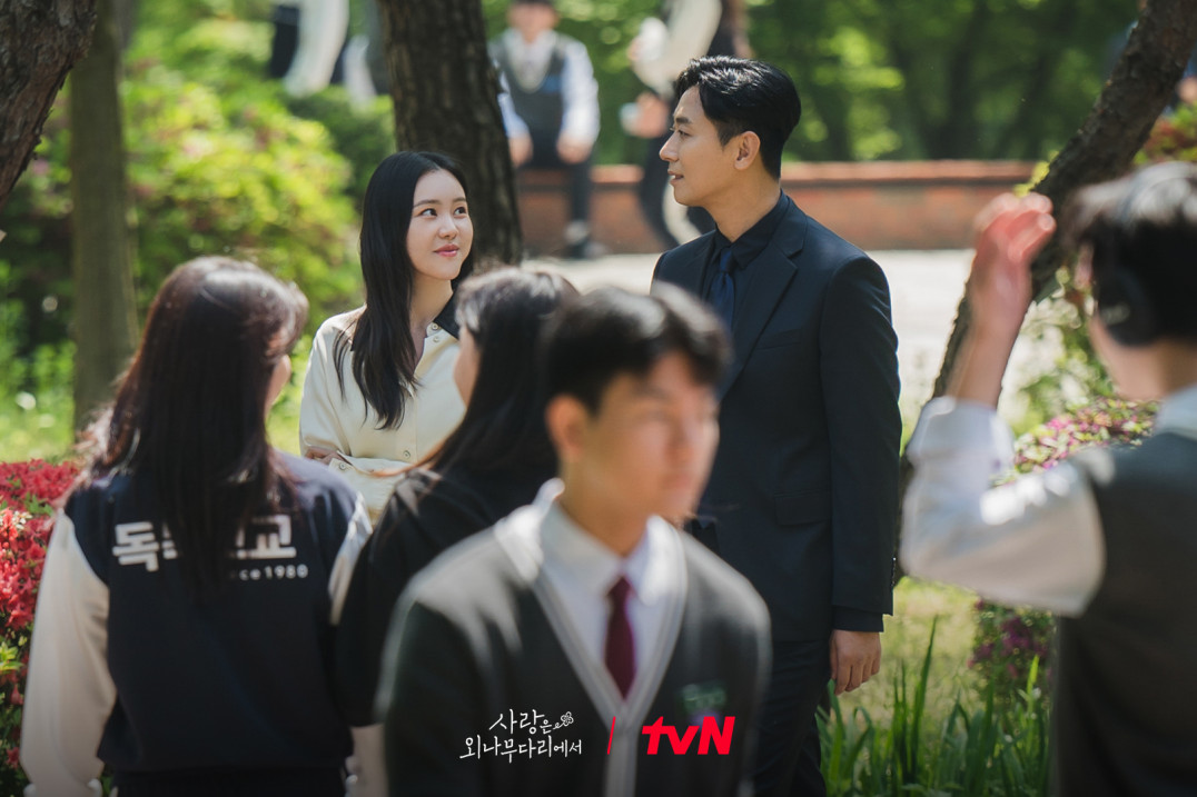 사랑은 외나무다리에서 줄거리