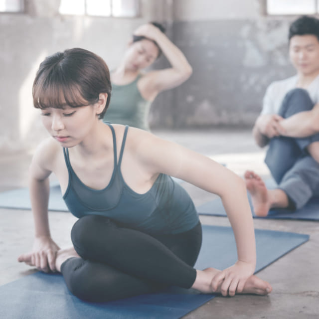 yoga-exercises-to-relieve-leg-pain
