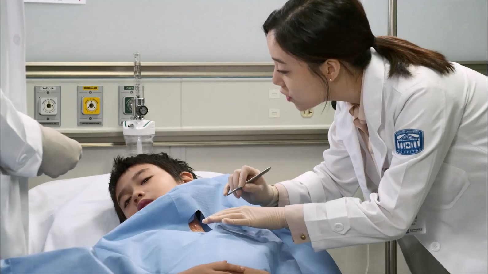 굿 닥터 Good.Doctor.S01E9p.NF.WEB-DL.AAC2.0.x264-LeON.mkv_20230625_195802.788.jpg