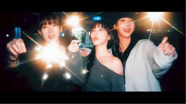 ﻿17일날 데뷔한다는 여캠들로만 이루어졌다는 아이돌 MV 티저
