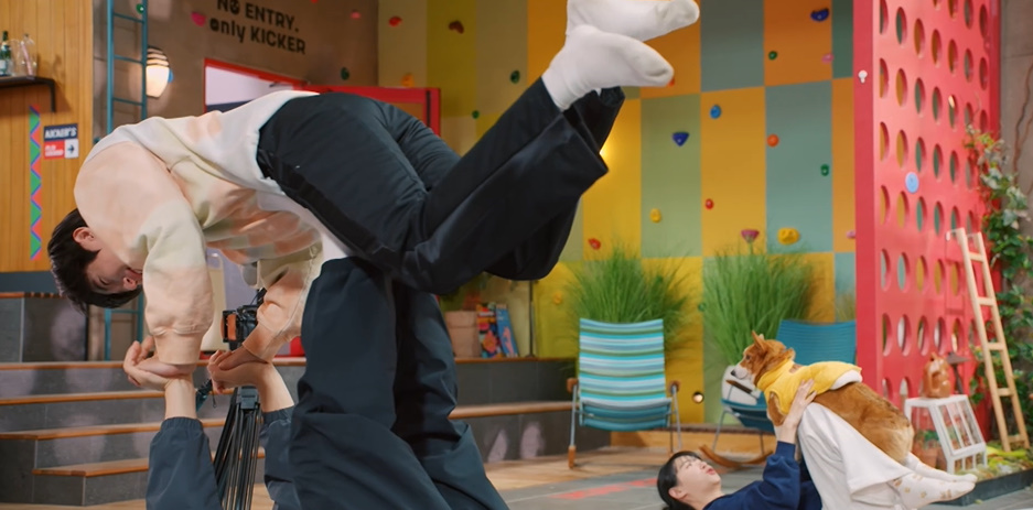 인급동 1위 찍은 사내 요가수업 대참사...jpg | 인스티즈