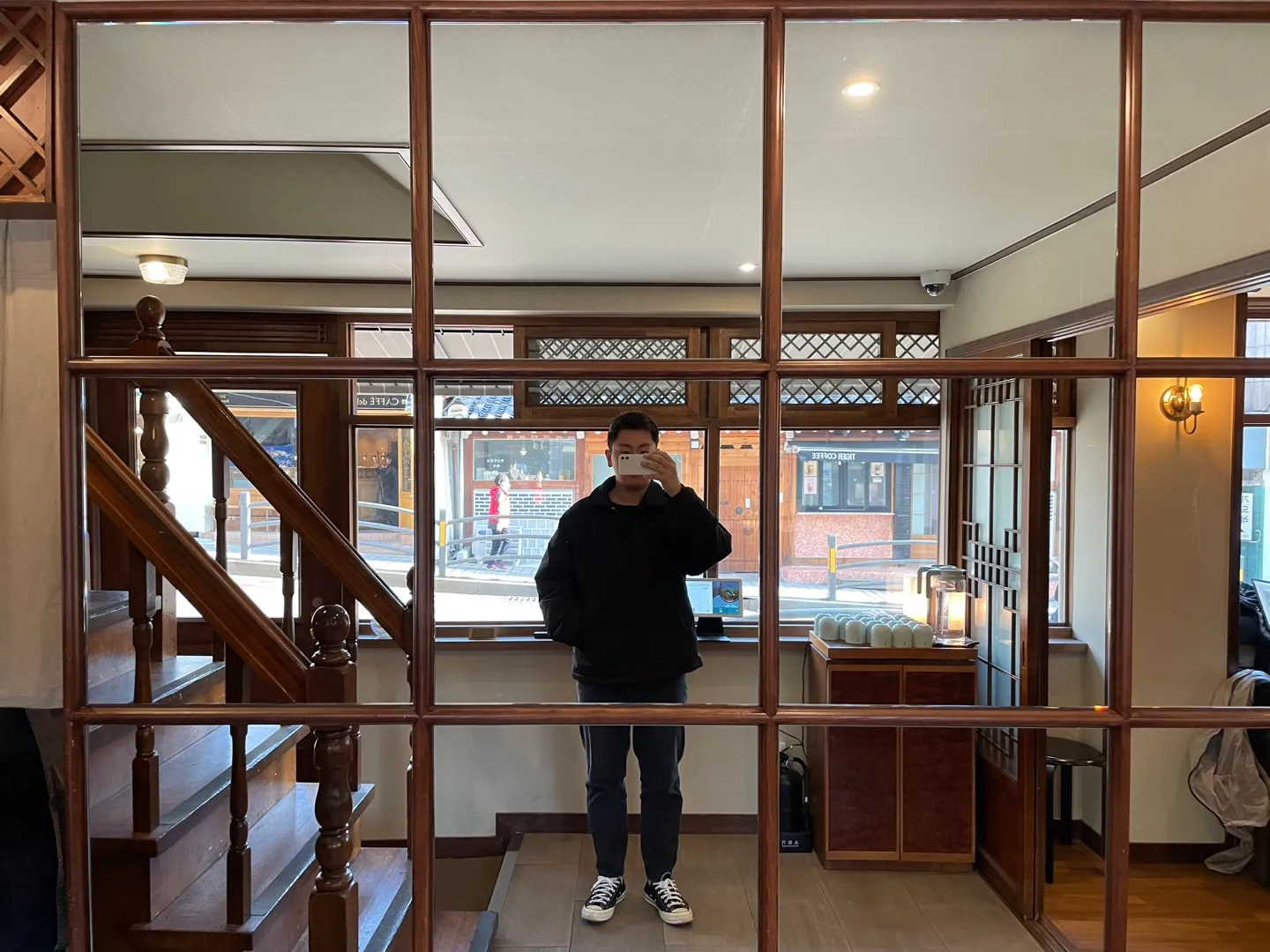 안국-법원-내부-1층-1