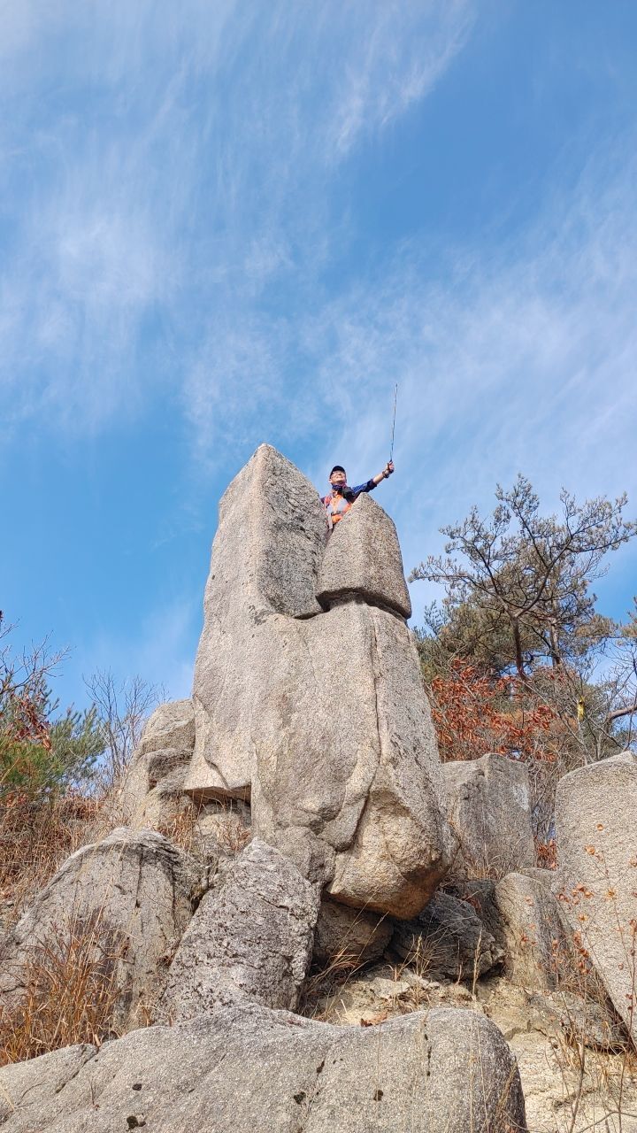 마귀할멈바위 이미지