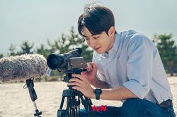  남주혁, 군입대... 그리고, 2023년 입대하는 스타들