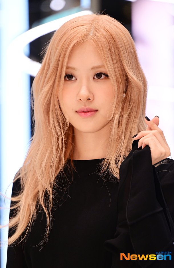  블랙핑크 로제, 새로운 시작: 테디와 함께하는 솔로 여정