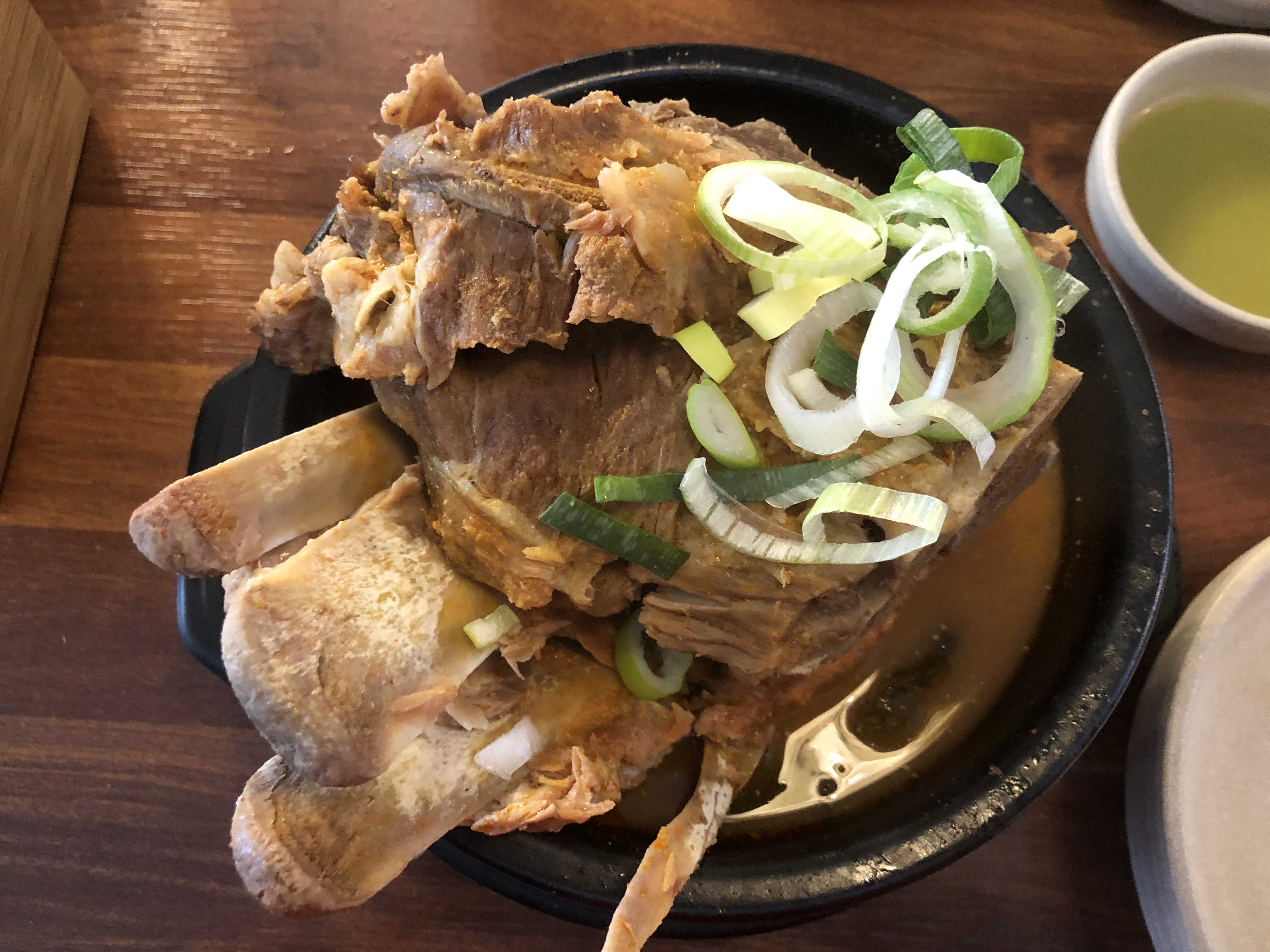  광주 상무지구 뼈해장국 맛집 쌍촌동 왕뼈사랑
