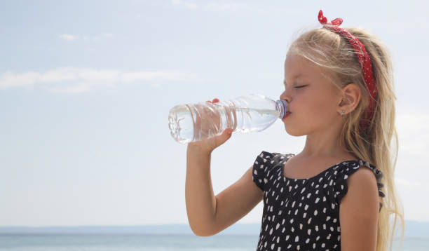 물을 적게 마시면 나타나는 이상 증상 11가지