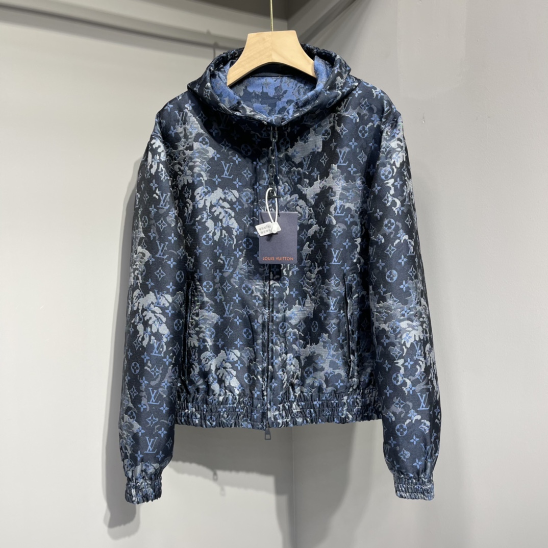  [LOUIS VUITTON] 루이비통 모노그램 태피스트리 윈드브레이커 집업 자켓 1A8HII