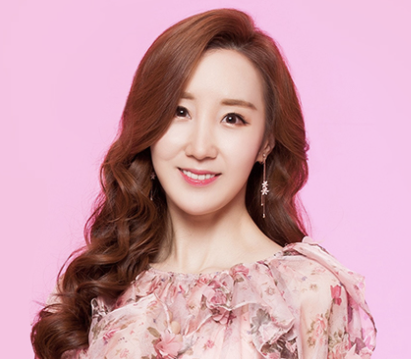  윙크 강승희 프로필 나이 몸매 데뷔 트로트 가수 활동 학력 인스타