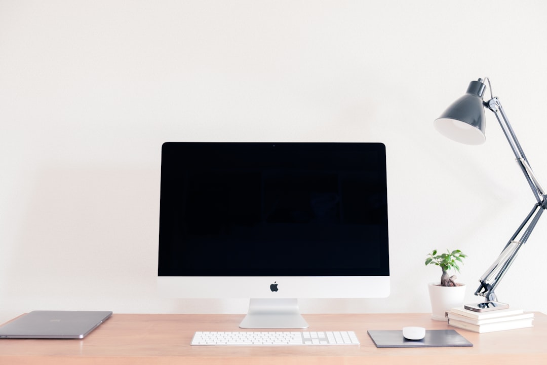 Desk.